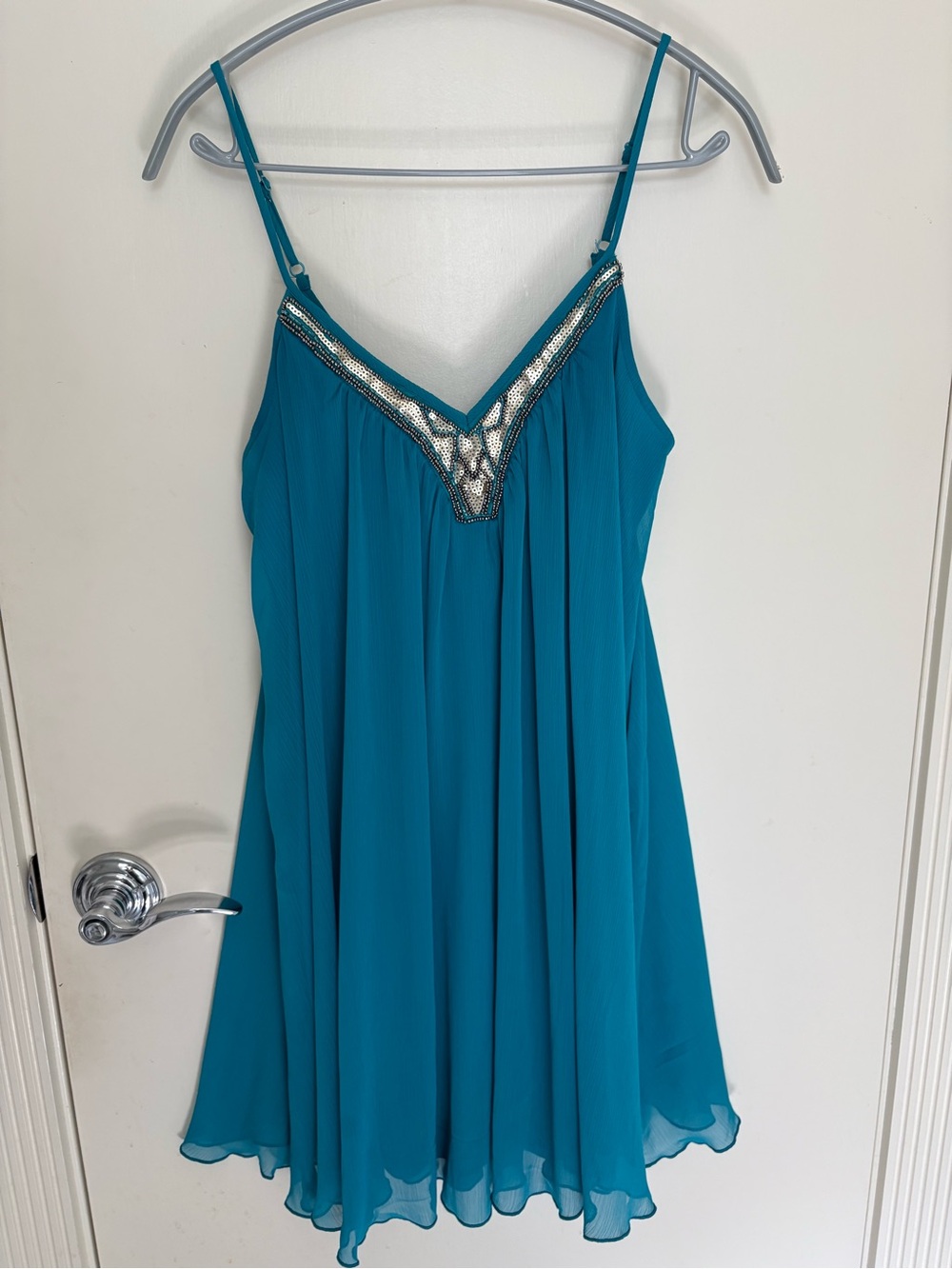 Express small Teal Spaghetti Strap Chiffon Dress with Beaded V-Neck EUC